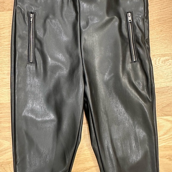 Zara Black Faux Leather Leggings Size M - Picture 1 of 13